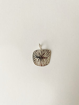 Open image in slideshow, INDIE_CORAL SILVER NECKLACE
